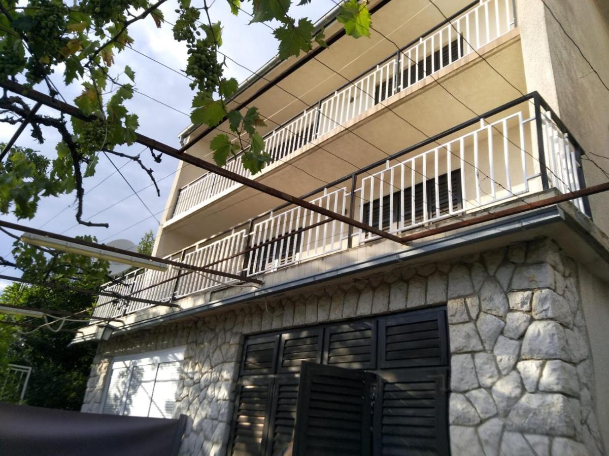 Apartment Meri 2Nd Floor ドラマリ エクステリア 写真